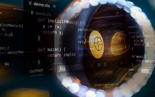 昌都 ,php声明和调用变量的符号是什么？